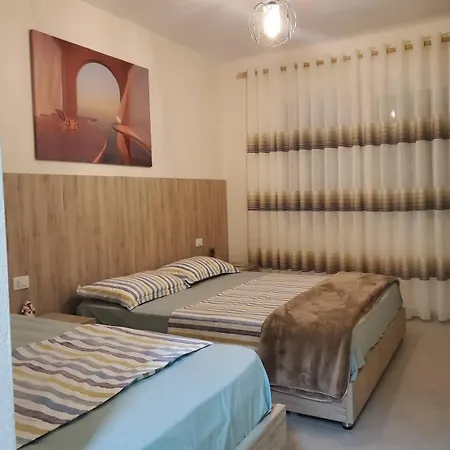 Seascape Apartmán Golem (Tirana)